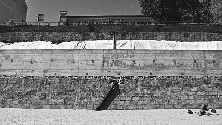 Andu Simion Photography presents BLACK SEA series - analog and digital photos