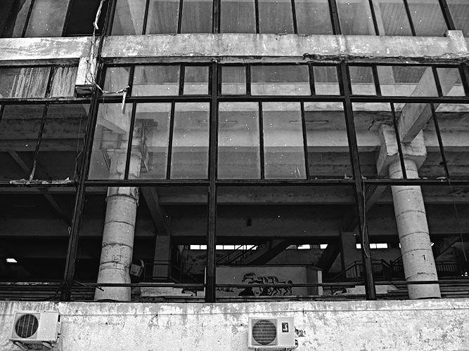 Andu Simion Photography presents LA GAZETTE DE PLOIESTI series - analog and digital photos