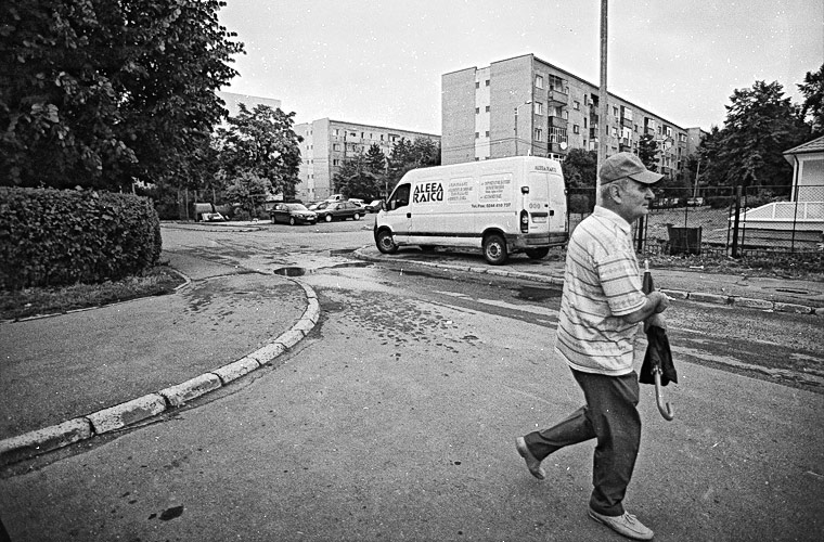 Andu Simion Photography presents LA GAZETTE DE PLOIESTI series - analog and digital photos