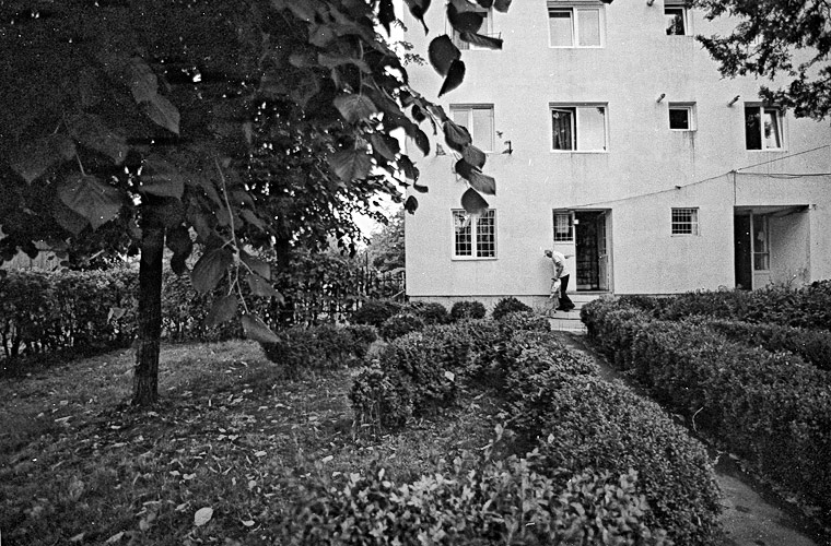 Andu Simion Photography presents LA GAZETTE DE PLOIESTI series - analog and digital photos