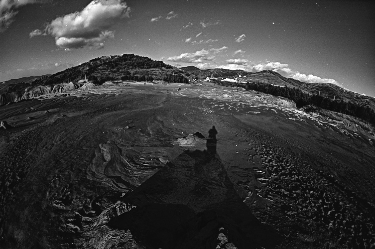Andu Simion Photography presents ROMANYAN LYFE series - analog and digital photos