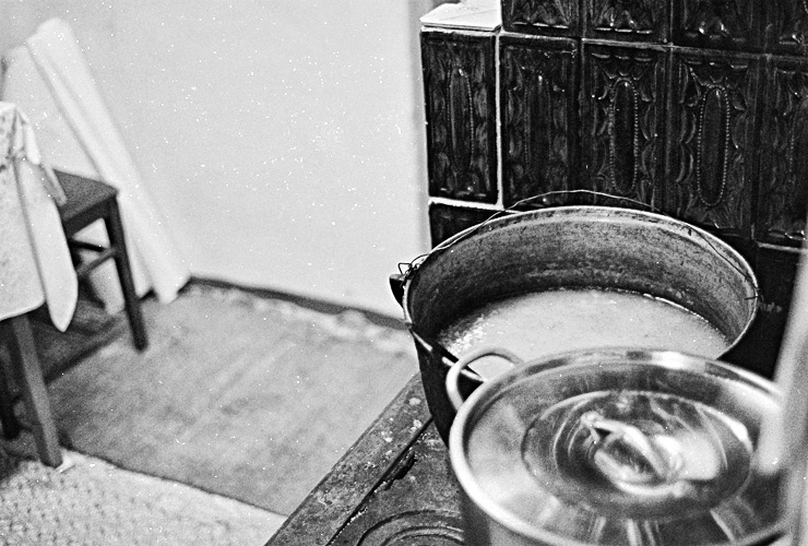 Andu Simion Photography presents ROMANYAN LYFE series - analog and digital photos