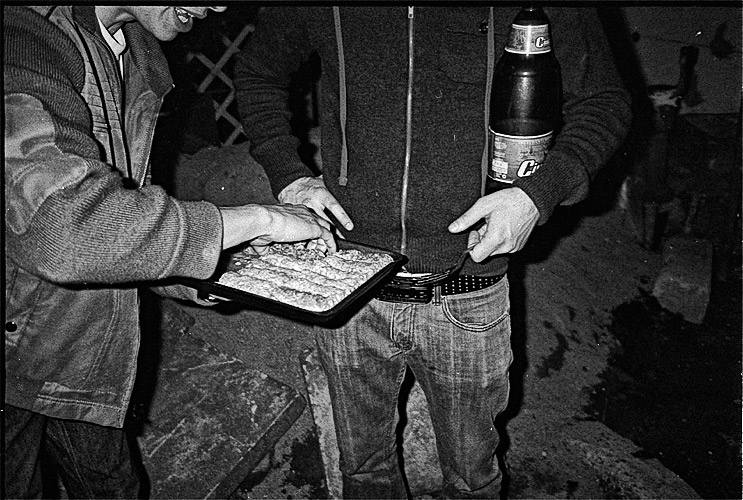 Andu Simion Photography presents WEEKEND WARRIORS series - analog and digital photos
